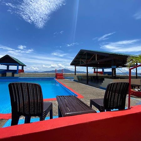 Napo Beach Resort Maripipi Exteriér fotografie